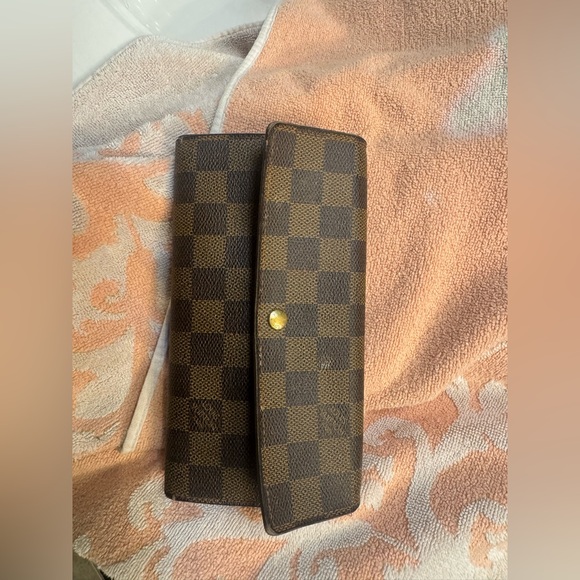 Louis Vuitton Handbags - Louis Vuitton Sarah Wallet